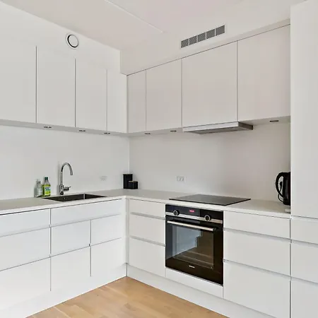 Modern Townhouse With Private Outdoor Area - 2br 아파트 *