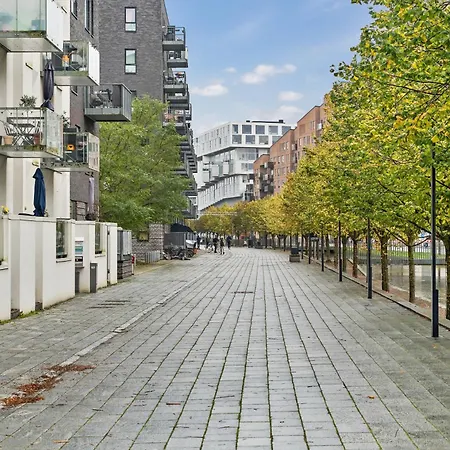 Modern Townhouse With Private Outdoor Area - 2br Apartamento *